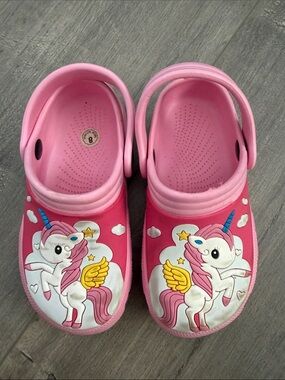 Kids Pink Unicorn Clog Shoes size 8